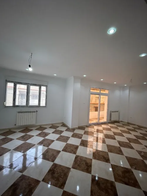 Location Appartement F4 Alger Draria