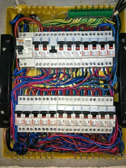 Electricien bâtiment 