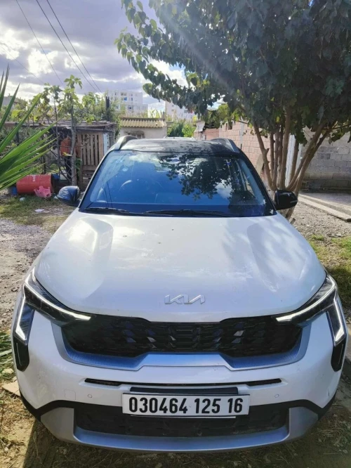 Kia Sonet  2025 Luxury