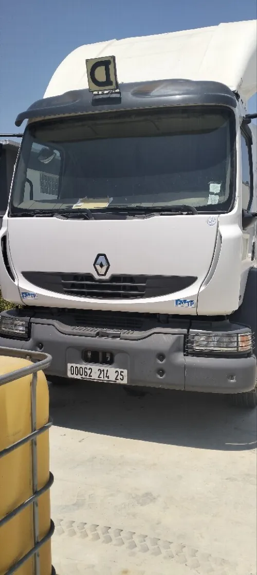 Renault Midlum 2014