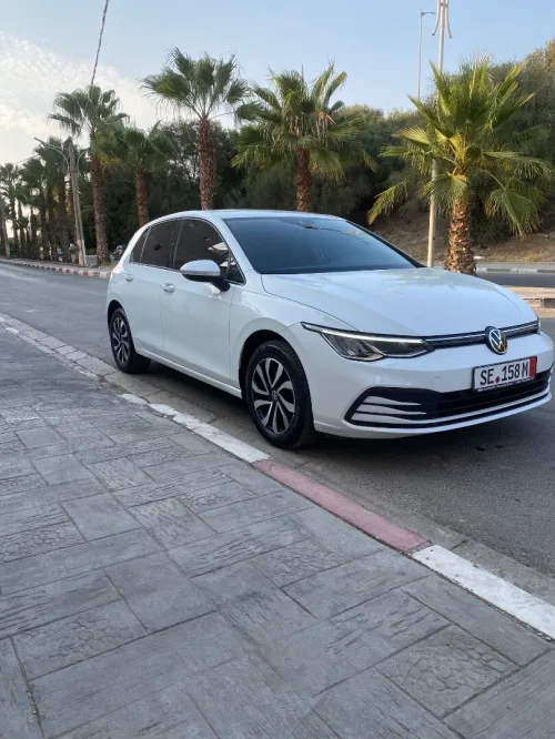 Volkswagen Golf 8 2021 Active