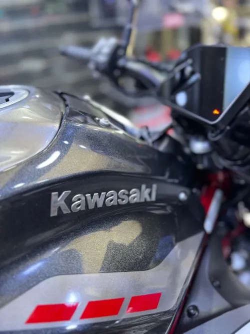 Kawasaki Z900 125ch 2025