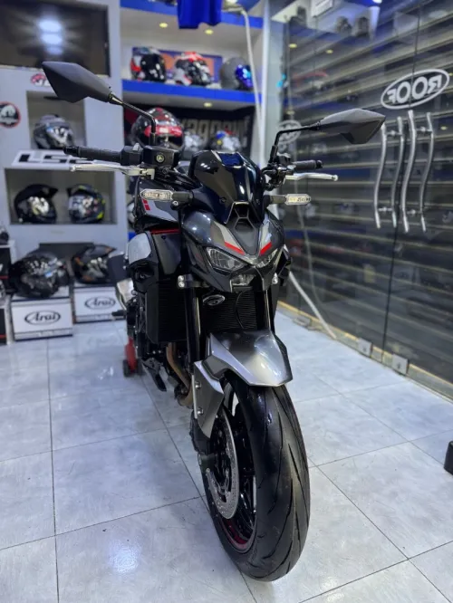 Kawasaki Z900 125ch 2025