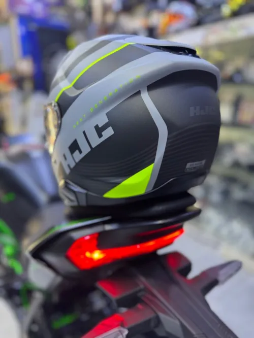 Kawasaki Z900 2025