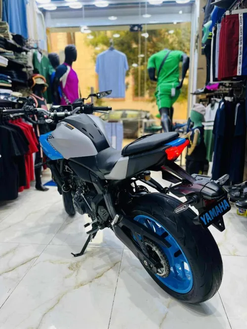 Yamaha Mt07 2025
