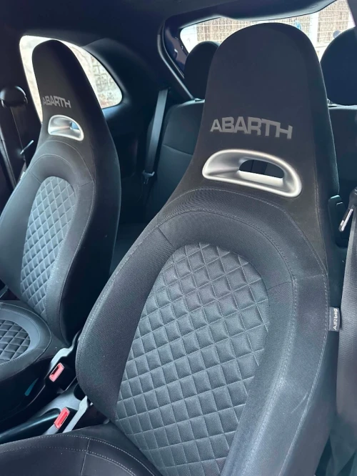 Fiat 500 2022 Abarth