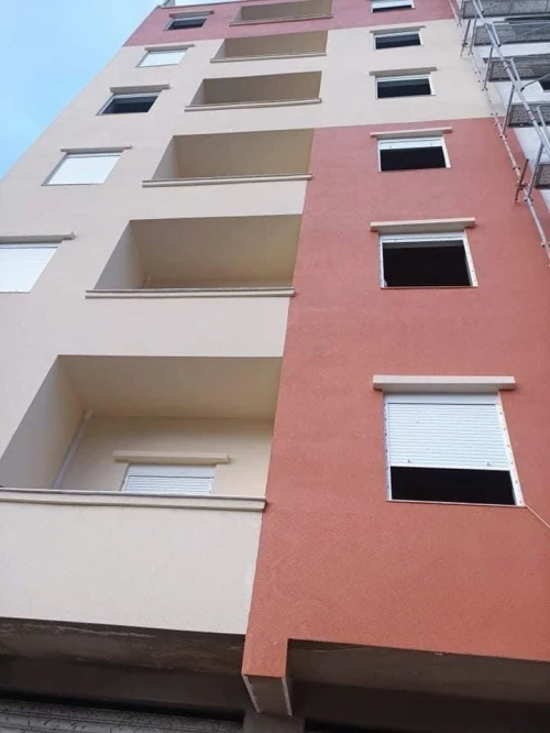 Painture façade en monocouche 