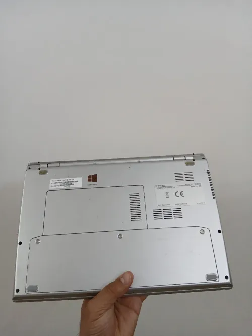 Sony Ecran Tactile i5 3337U RAM 8GB