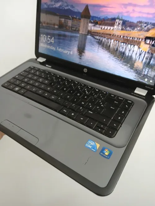 HP Pavillion G6 Intel I3-M370 RAM 8GB 15.6" HDD 750GB
