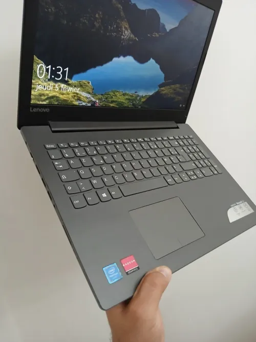 LENOVO IdeaPad 320 INTEL N4200 AMD Radeon R7 M440 2GB RAM 8GB HDD 1TO