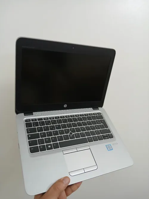 HP EliteBook 820 G3 I5 6300U RAM 8GB SSD 256GB