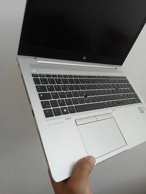HP EliteBook 850 G6 I5 8365U RAM 8GB SSD 256GB 15.6