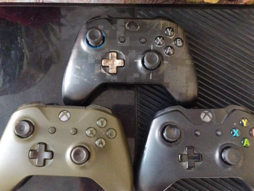Xbox one 500Go