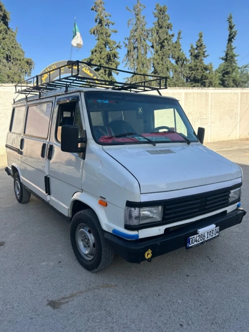 Peugeot J5 1993