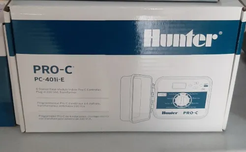 Programmateurs d'arrosage HUNTER.
