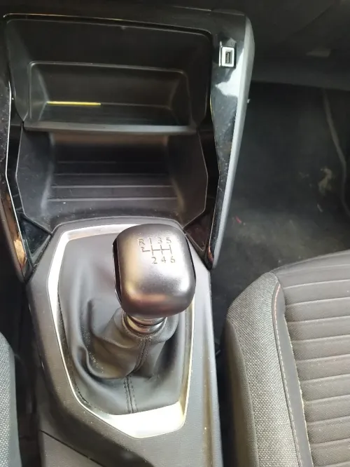 Peugeot 2008 2023 