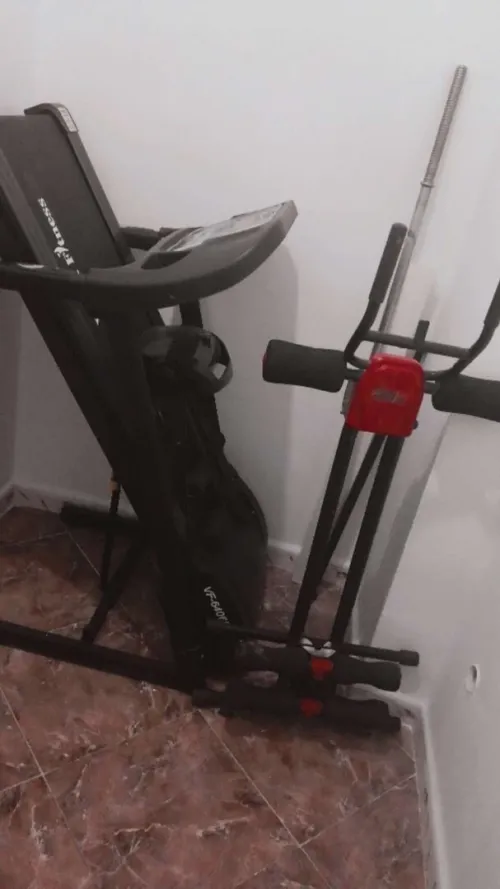 Tapis de course + appareil multifonction en bon état