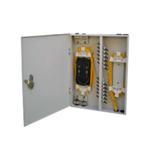 Boite Metallique murale fibre 12/24 ports  INTERIEUR, sans adaptateur.