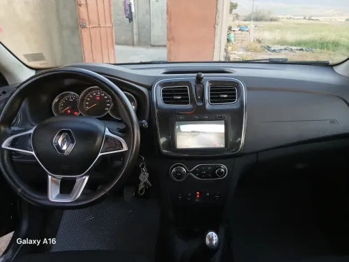 Renault Symbol 2017 Collection