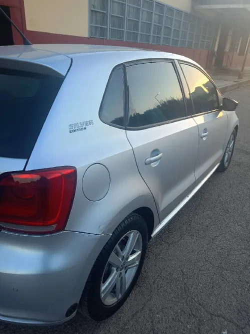 Volkswagen Polo 2013 Black et Silver