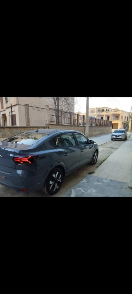Dacia Logan 2025 Gris nardo
