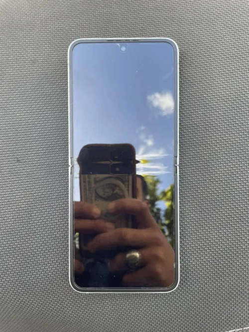 Samsung Galaxy z flip 6