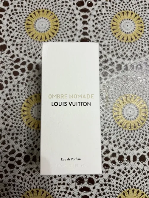 Louis Vuitton ombre nomade