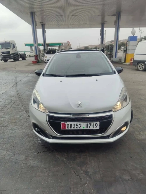 Peugeot 208 2017 Allure