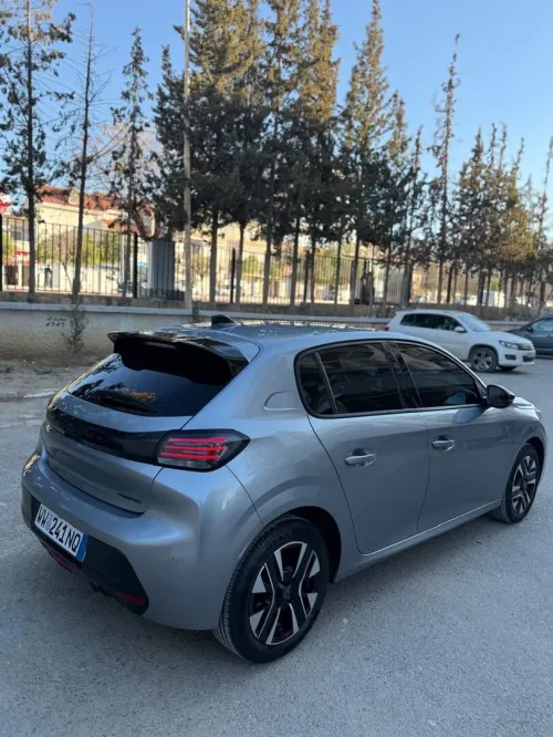 Peugeot 208 2025 Allure Pack