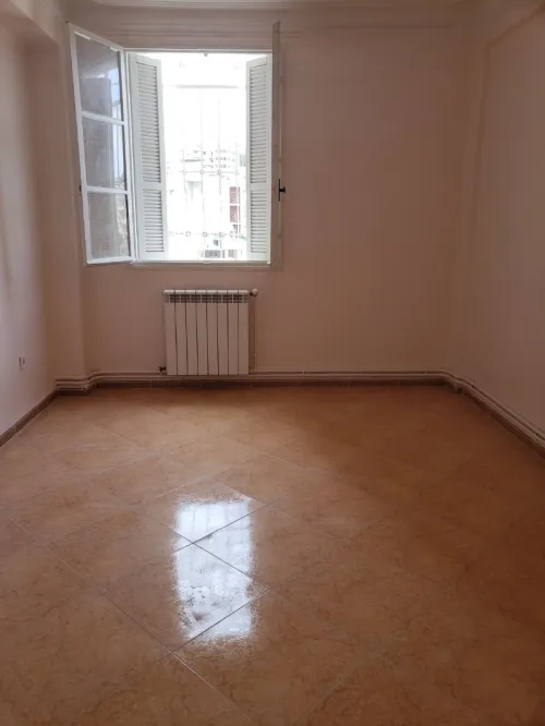 Location Appartement F4 Alger Said hamdine
