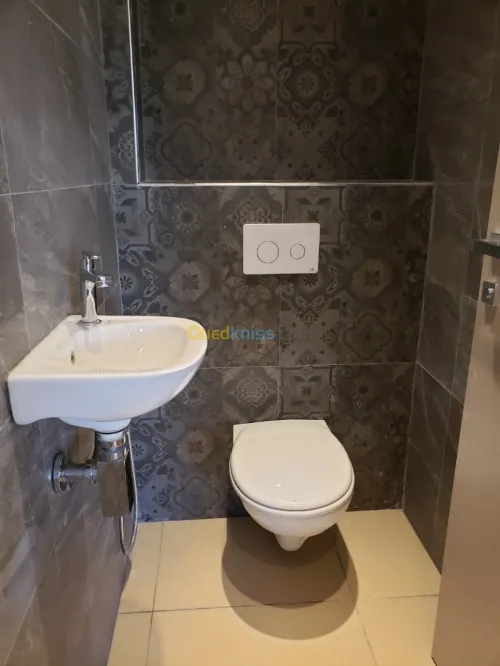 Location Appartement F4 Alger Hydra