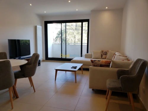 Location Appartement F4 Alger Hydra