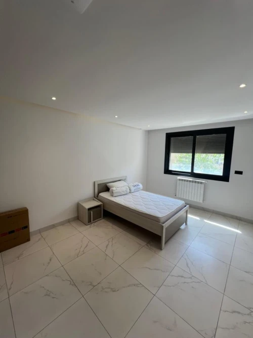 Location Appartement F4 Alger Dely brahim