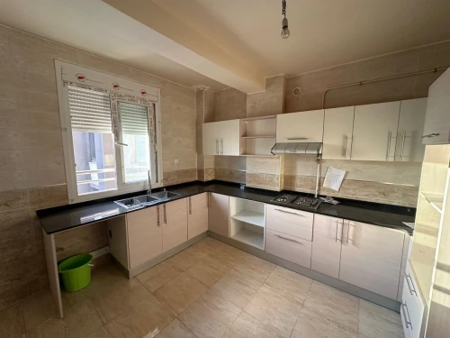 Location Appartement F4 Alger Hydra