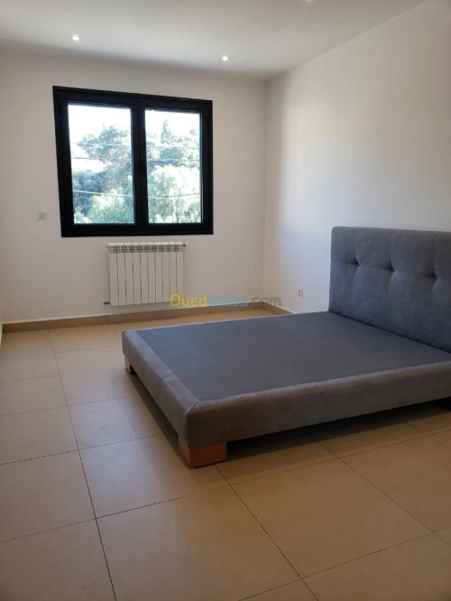 Location Appartement F4 Alger Hydra
