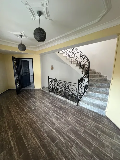 Location Appartement Niveau de villa F4 Alger Birkhadem