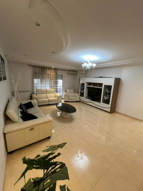Location Appartement F4 Alger Dely brahim
