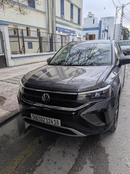 Volkswagen Taos 2024 