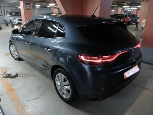 Renault Megane 4  2022 Evolution