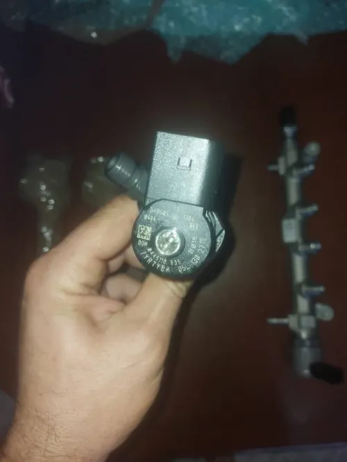 Injecteur golf 8 TDi 2L 