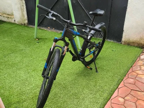 Vélo B'twin rockrider st120