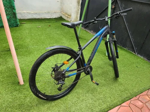 Vélo B'twin rockrider st120
