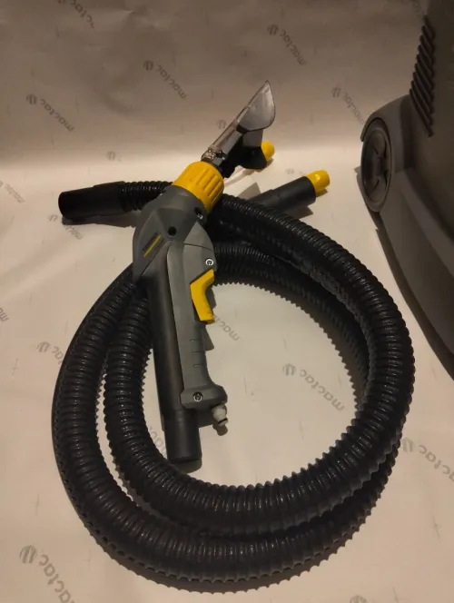 Injecteur extracteur Kärcher Puzzi 8/1C Professionnel & Efficace