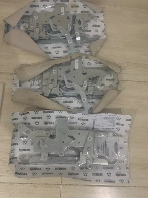 Lot de pièces shindler neuf original