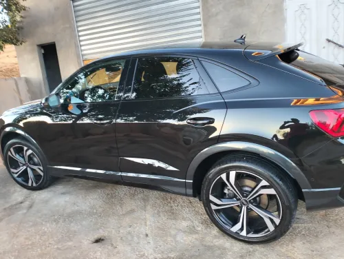 Audi Q3 2024 S-Line Quattro