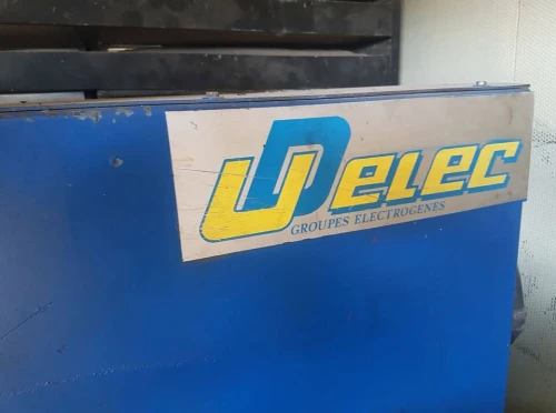 مولد كهربائي Groupes Électrogènes Diesel "Francais"