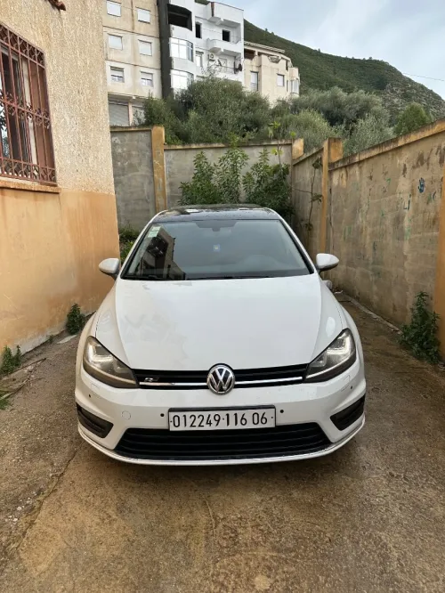 Volkswagen Golf 7 2016 Carate plus quitte rline