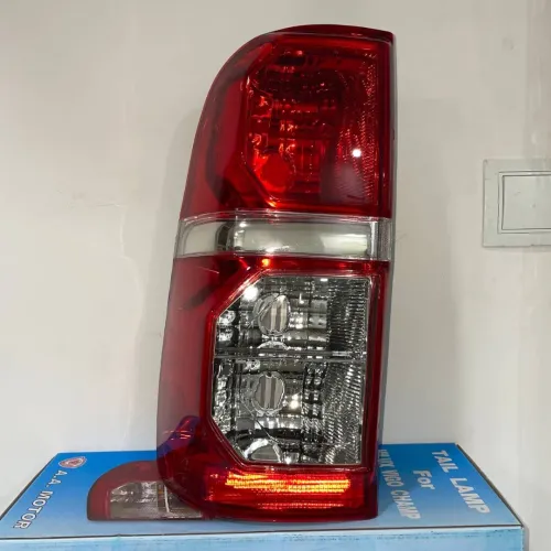 Feu Arrière Gauche Droit Toyota Hilux Legend 7