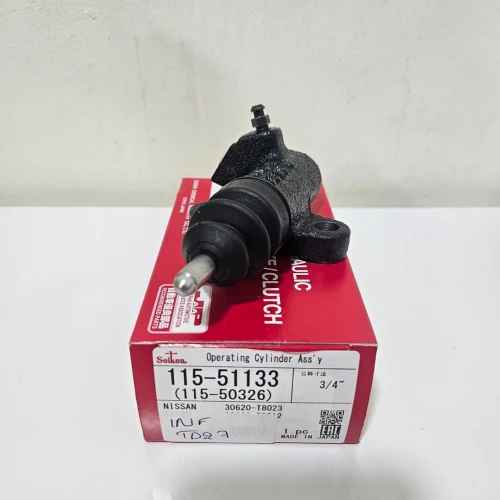 Pompe d'embrayage inférieure Nissan TD27/QD32/E25/HARDBODY 115-51133