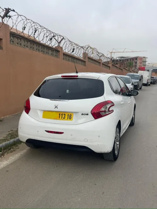 Peugeot 208 2013 Allure
